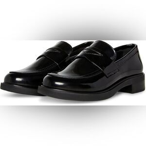 Steve Madden Black Loafers